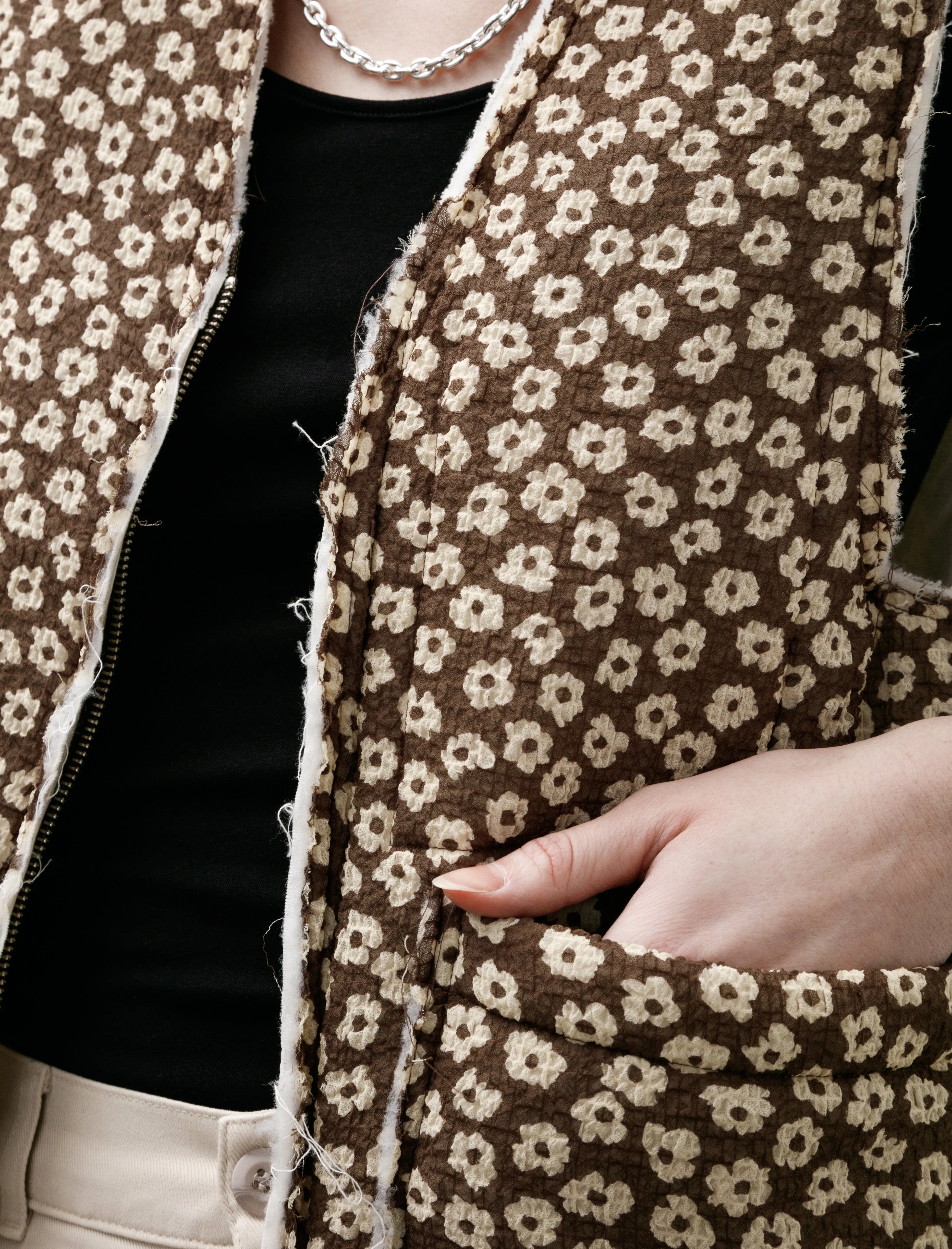 Liner Vest Seersucker Brown White Flower