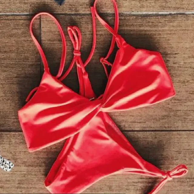 'Riviera' Red Bikini
